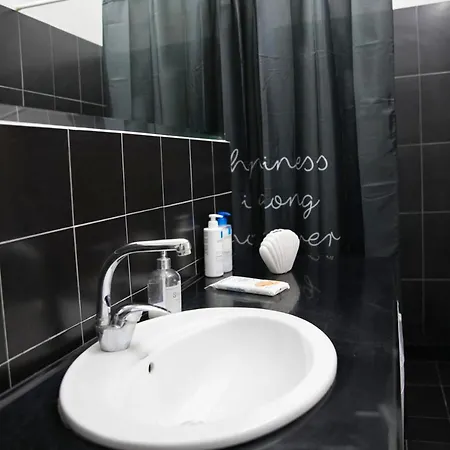 Apartman Lazar *